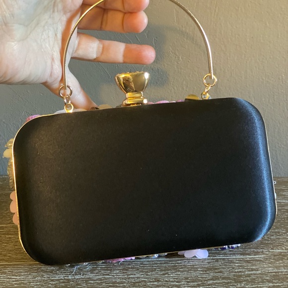 New Gorgeous Floral Clutch Box Bag Embellished - Picture 8 of 9